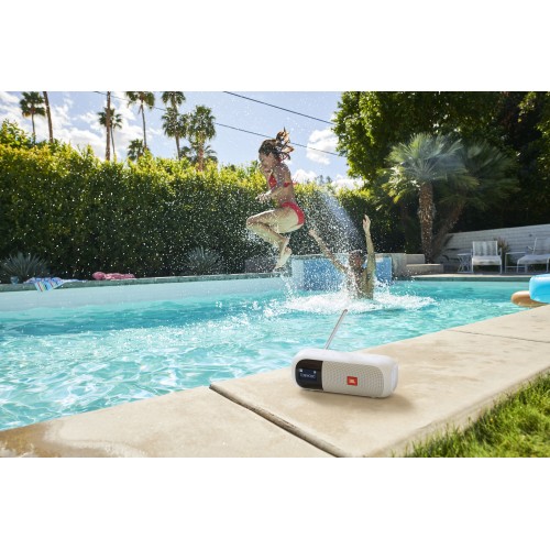 Портативна колонка JBL Tuner 2 White (JBLTUNER2WHT) – JBL MULTIMEDIA – Портативні акустичні системи <br><br> Купити в SQaudio – Хіт продажів – Швидка доставка по Україні – Оплата онлайн – Консультація перед покупкою 